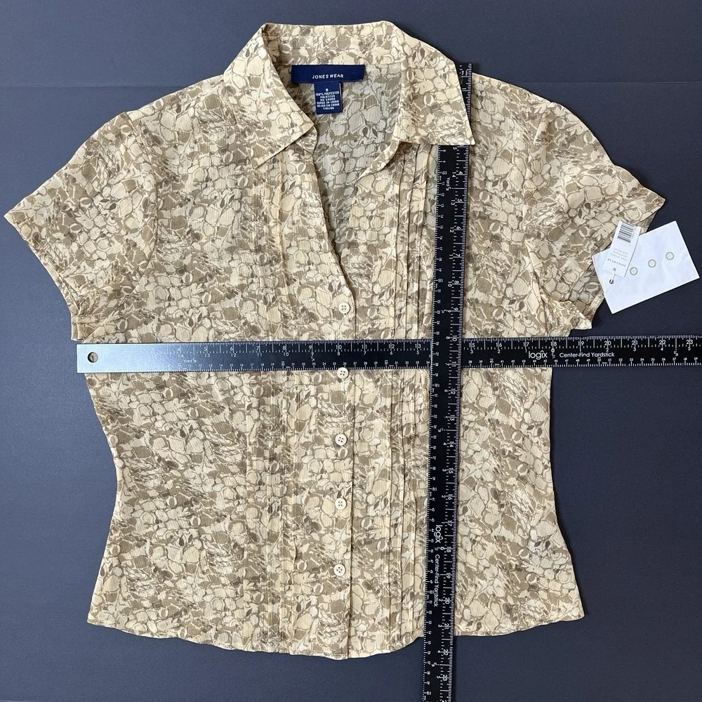 Jones Wear Button Up Women's 6 Green Geometric Print Floral Business Casual NWT - Picture 3 of 7